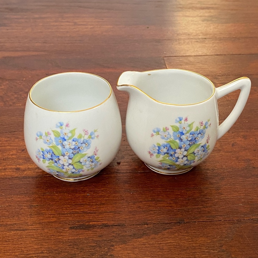 Vintage Schumann Arzberg Germany Porcelain Creamer and Open Sugar Bowl Set